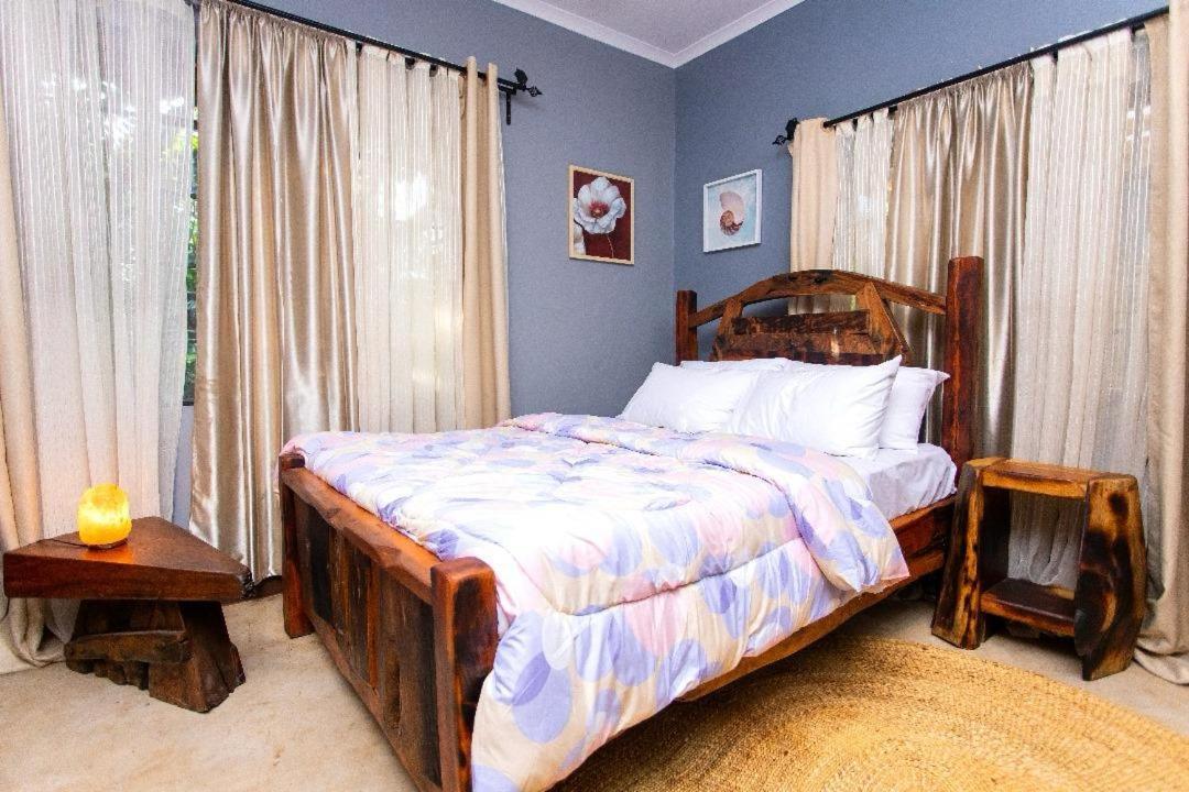 Moshi Urban Hostel And Backpackers 外观 照片